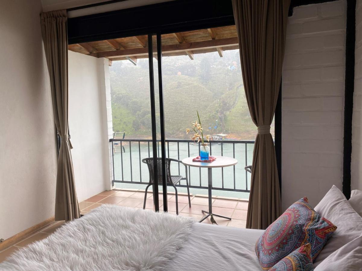 Ecolodge Bahia Del Penon Guatapé Dış mekan fotoğraf